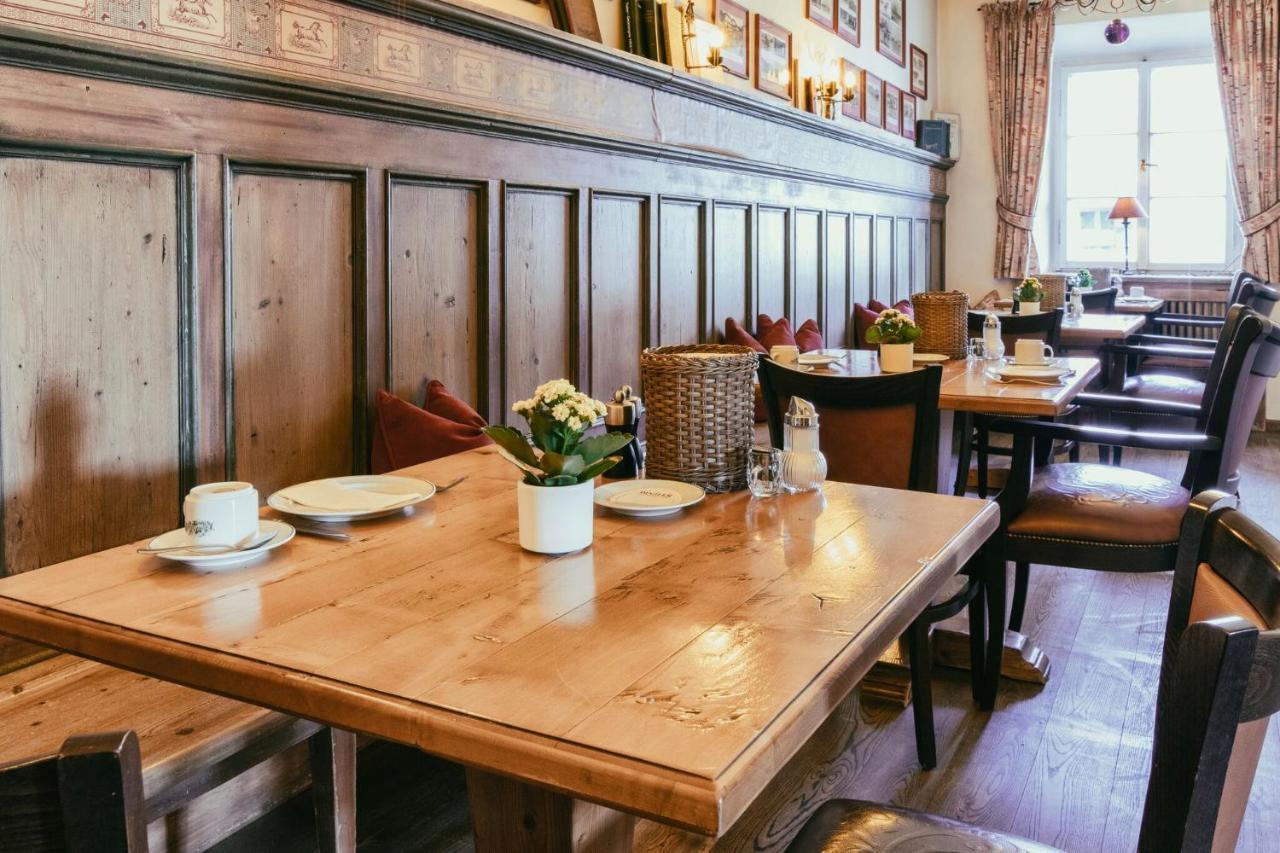 Hotel Gasthof Alte Post Holzkirchen Esterno foto