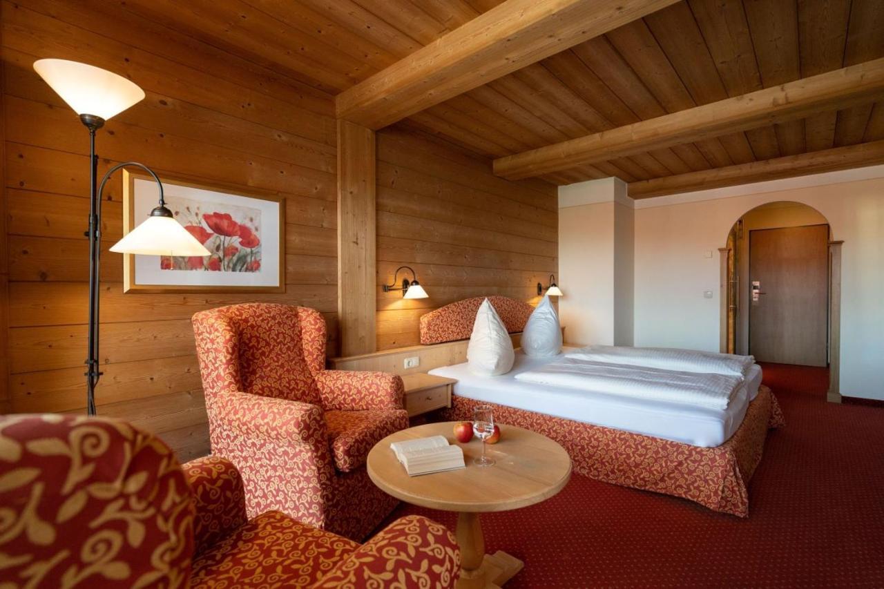 Hotel Gasthof Alte Post Holzkirchen Esterno foto