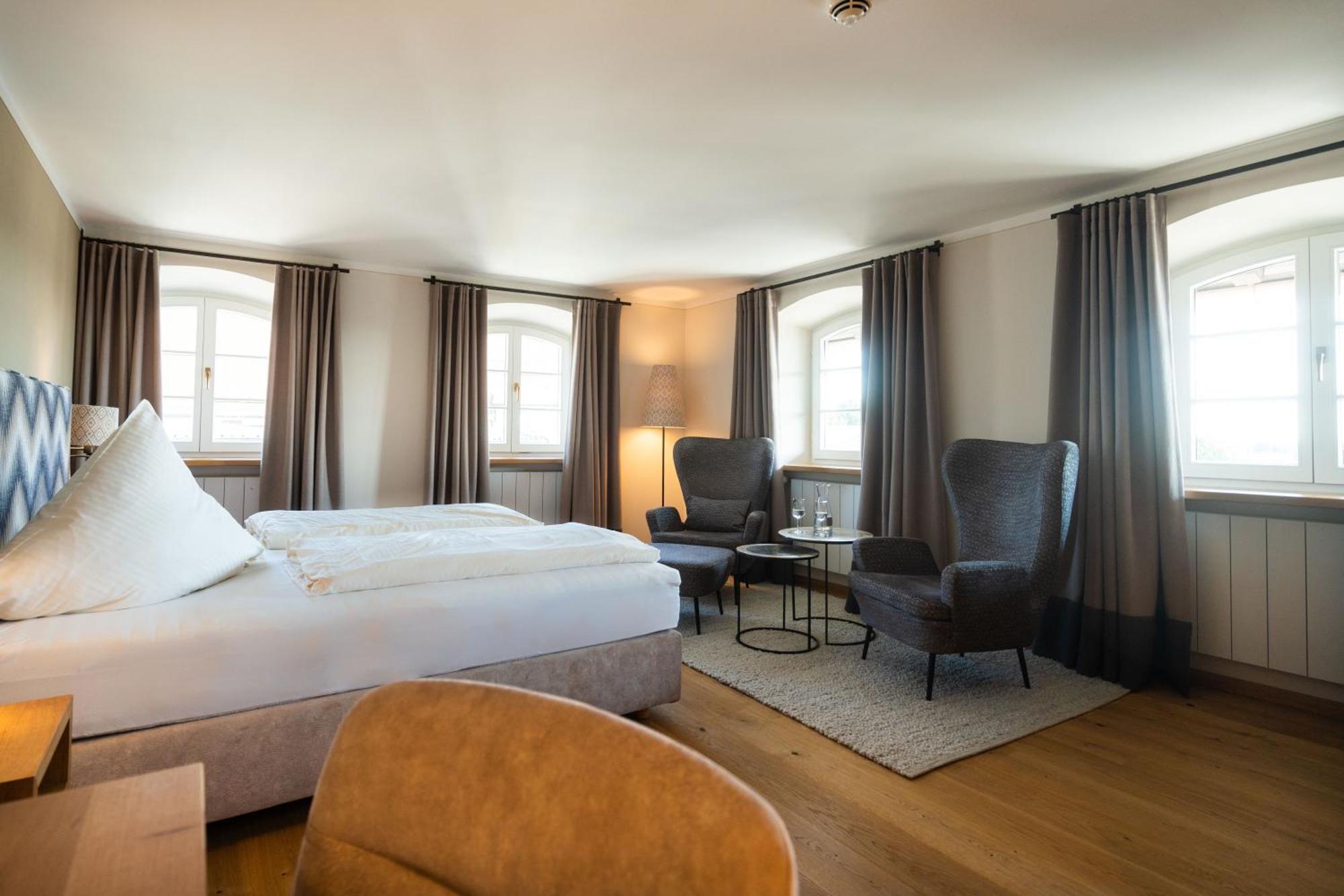Hotel Gasthof Alte Post Holzkirchen Esterno foto