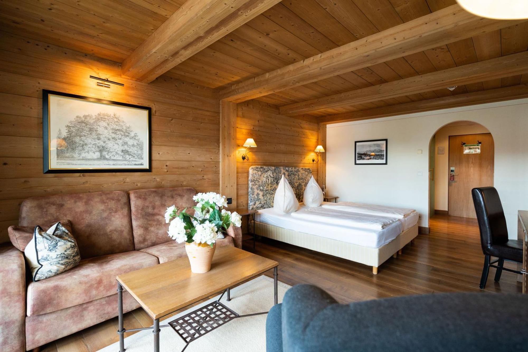 Hotel Gasthof Alte Post Holzkirchen Esterno foto